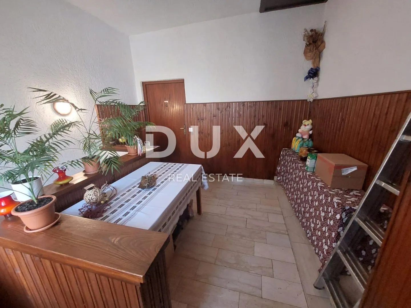 istra, buje - kuća s restoranom u centru buja, pogled na more - slika 6