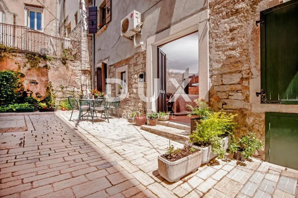 istra, rovinj - apartman u srcu grada 70 metara od mora! - slika 6