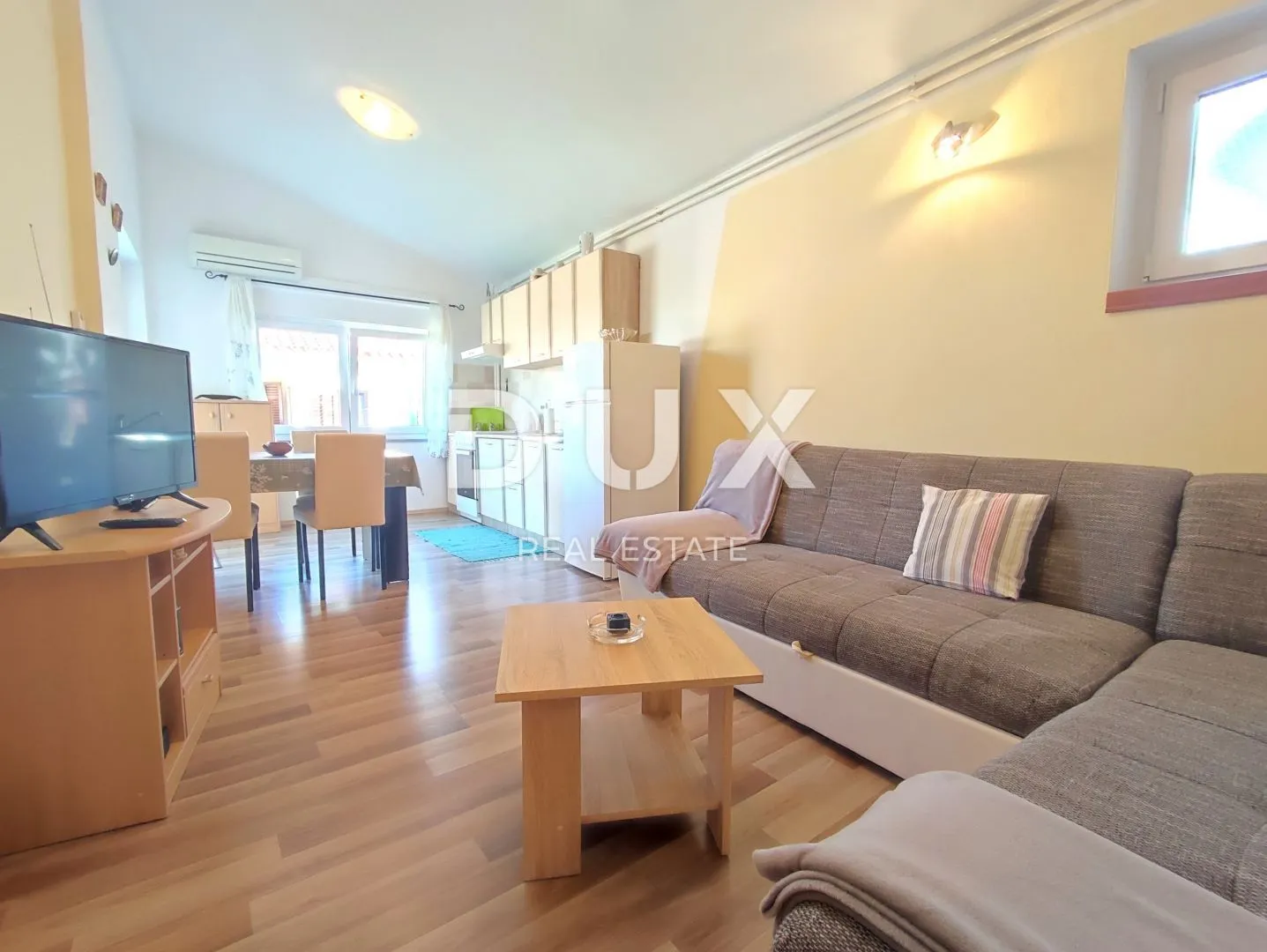 istra, pula - obiteljska kuća + apartman nadomak centra grada - slika 21