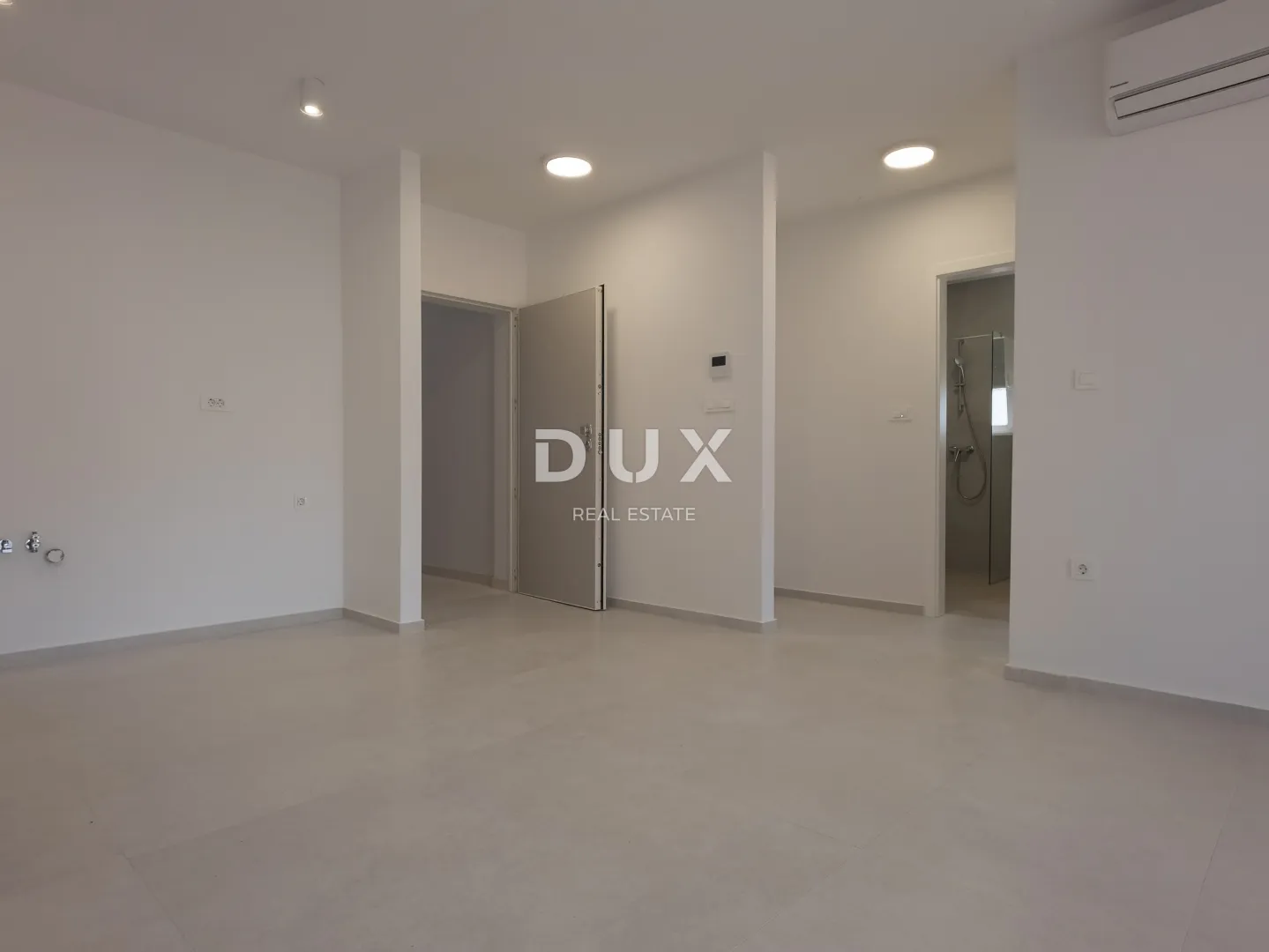 vodice, stablinac, jednosoban prizemni apartman, 76 m² - slika 3