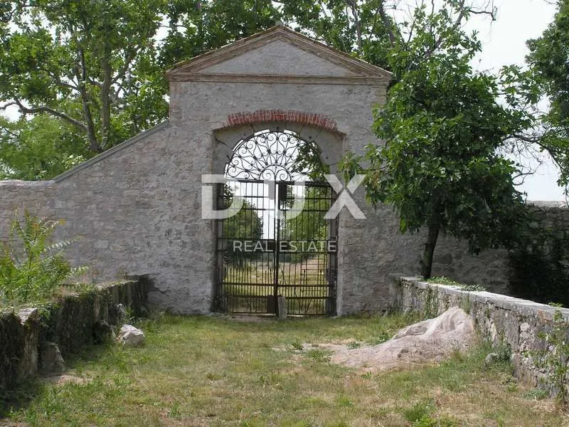 labin- rabac - stancija iz 17. stoljeća 3000m2 + okoliš 18772 m² - slika 9