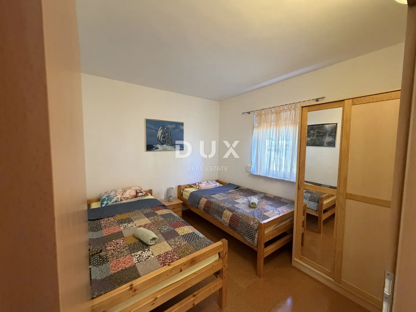 vrsi,zukve-apartmanska kuća 150m od mora - slika 10