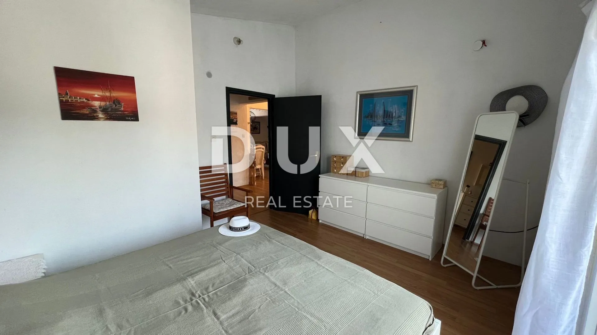 otok rab, palit - 4s+db apartman od 111m2, blizu mora + 2 parkirna mjesta - slika 11