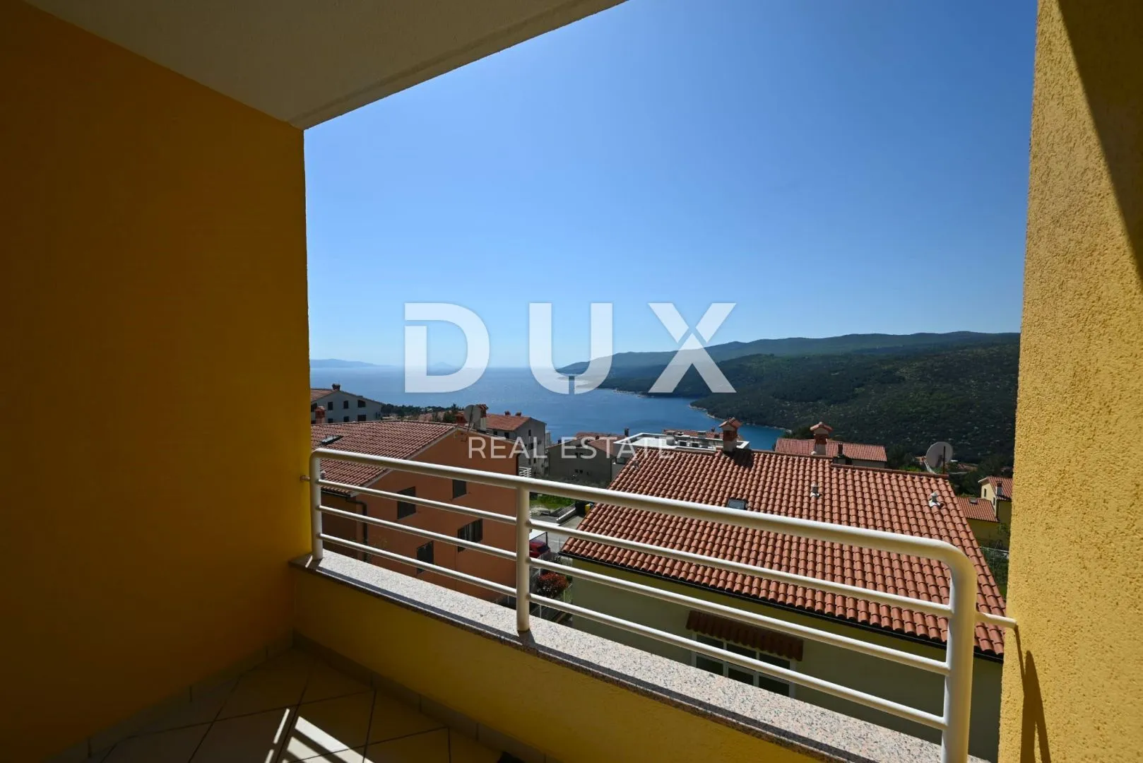 istra, rabac maksimalni komfor s panoramskim pogledom na more i garažom! - slika 36