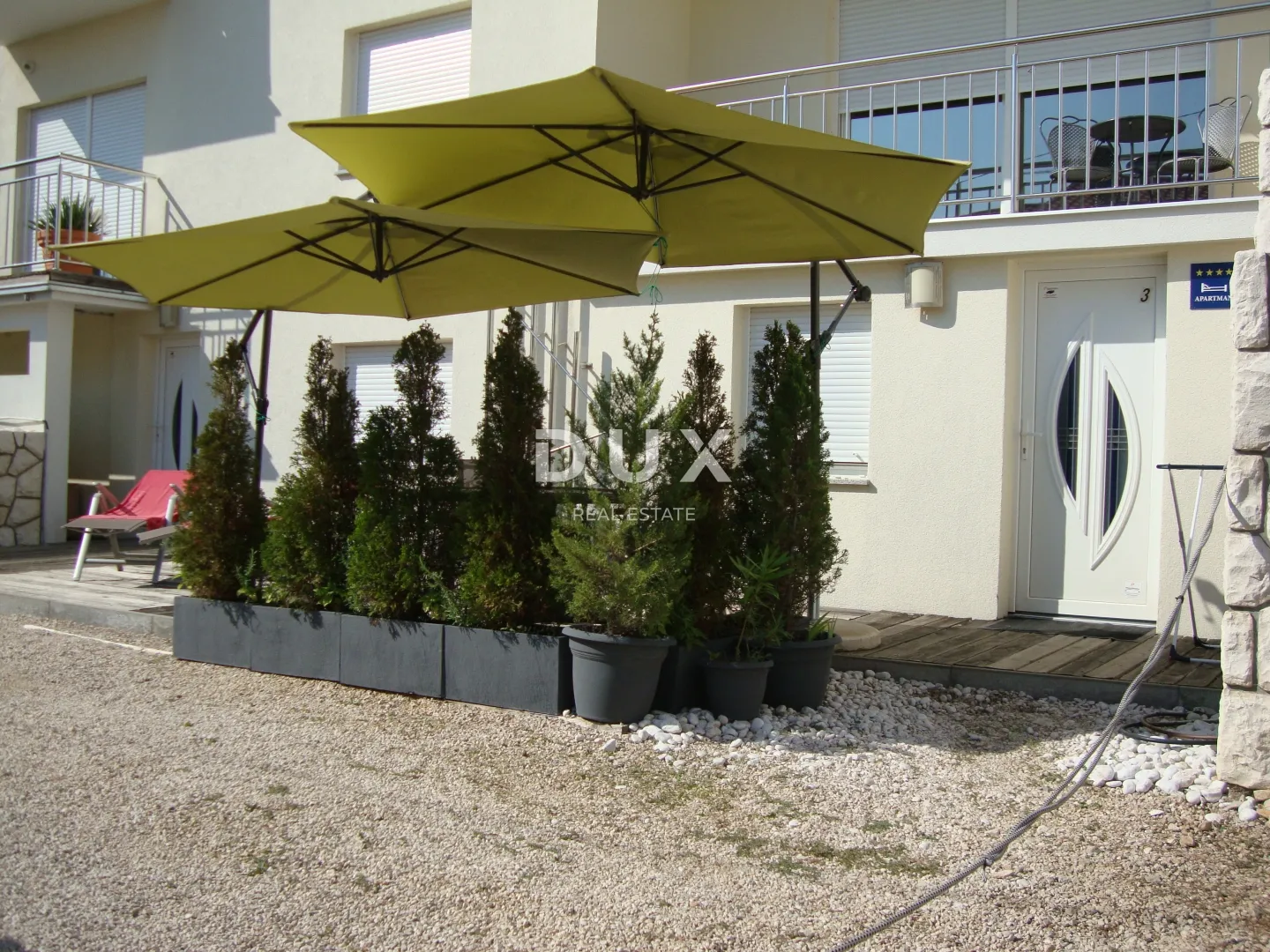 novi vinodolski – elegantna kuća 191 m2, 40 m udaljena od mora - slika 34