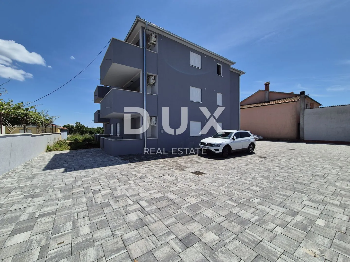 istra, pula- stan u prizemlju + vrt od 205 m2! - slika 2