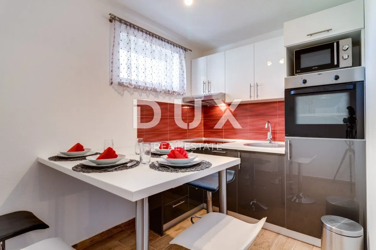 istra, pula - apartmanska kuća s bazenom i uređenom okućnicom - slika 14