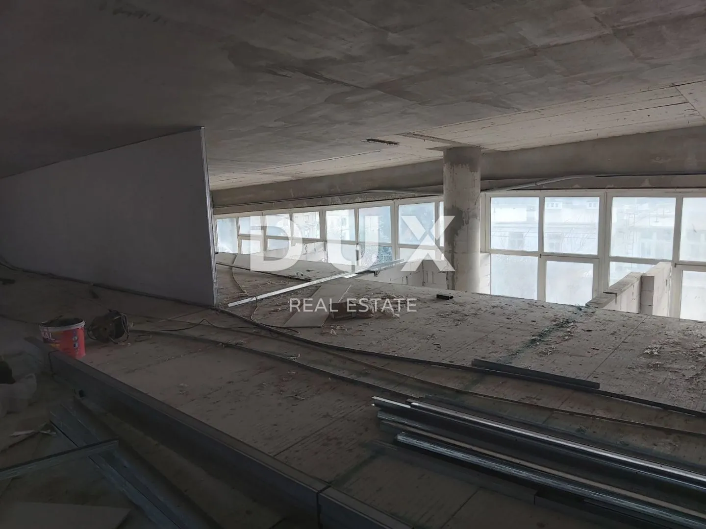 ISTRA, PULA - 12 studio apartmana i stan 80m2 u centru grada