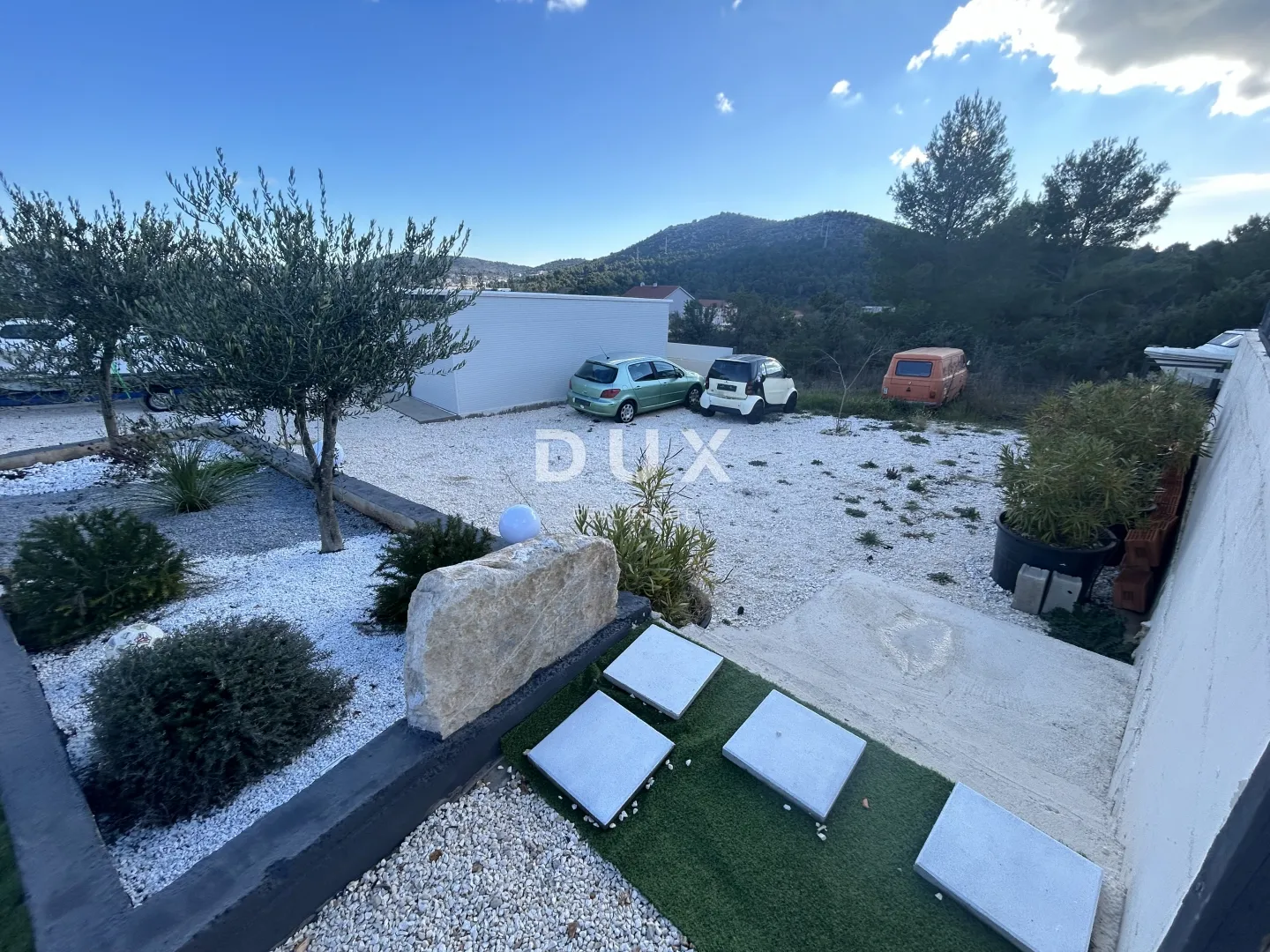 šibenik, bilice – građevinsko zemljište s bazenom, 500m² - slika 6