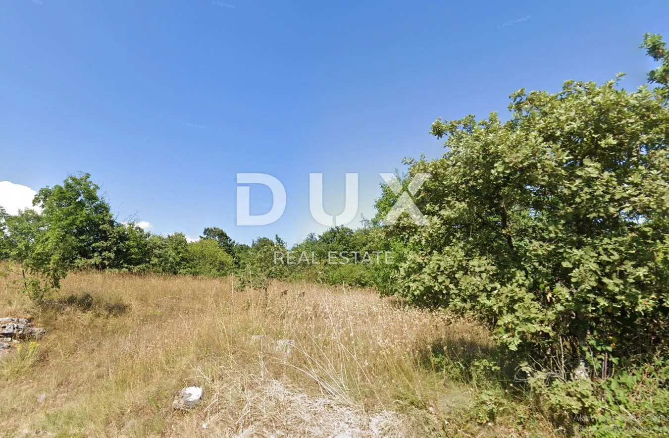 istra, barban - kompleks građevinskog 600 m2 i poljoprivrednog 10133 m2 na rubu mirnog naselja - slika 2