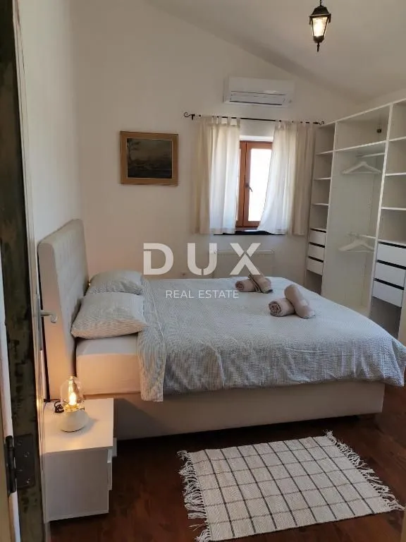istra, svetvinčenat - kamena vila s pogledom na more - slika 20