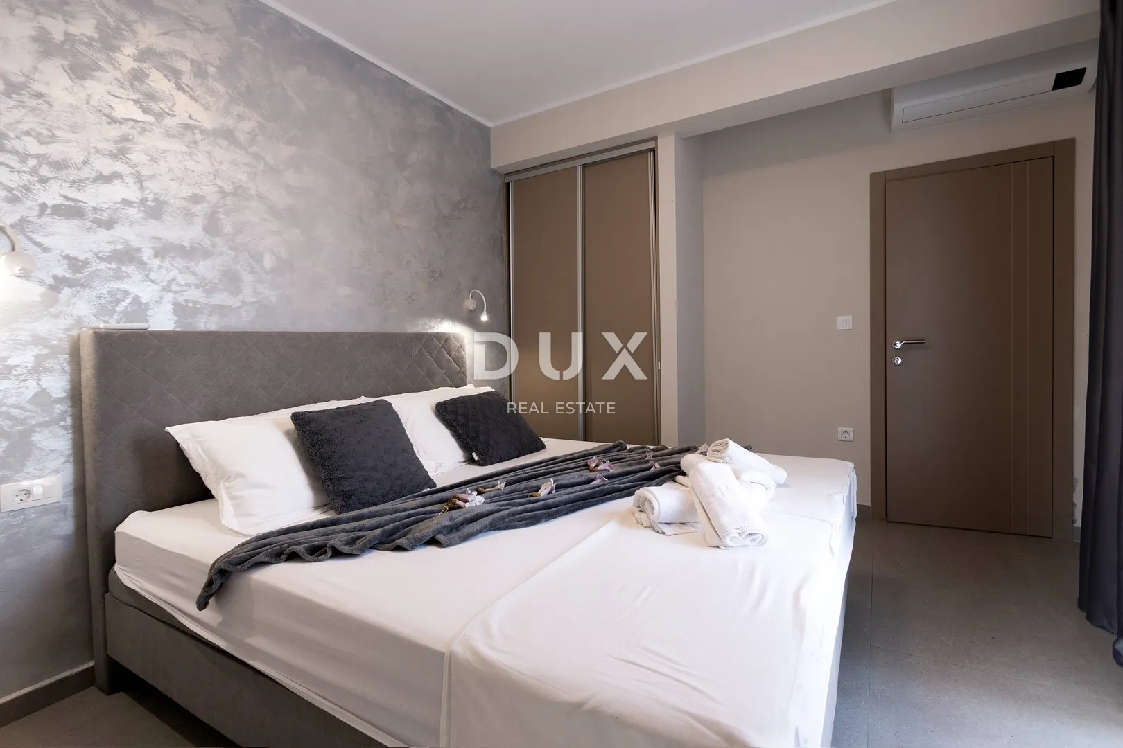 istra, rovinj, kuća s 4ss+db, 160 m², okućnica, 400m od mora - slika 22