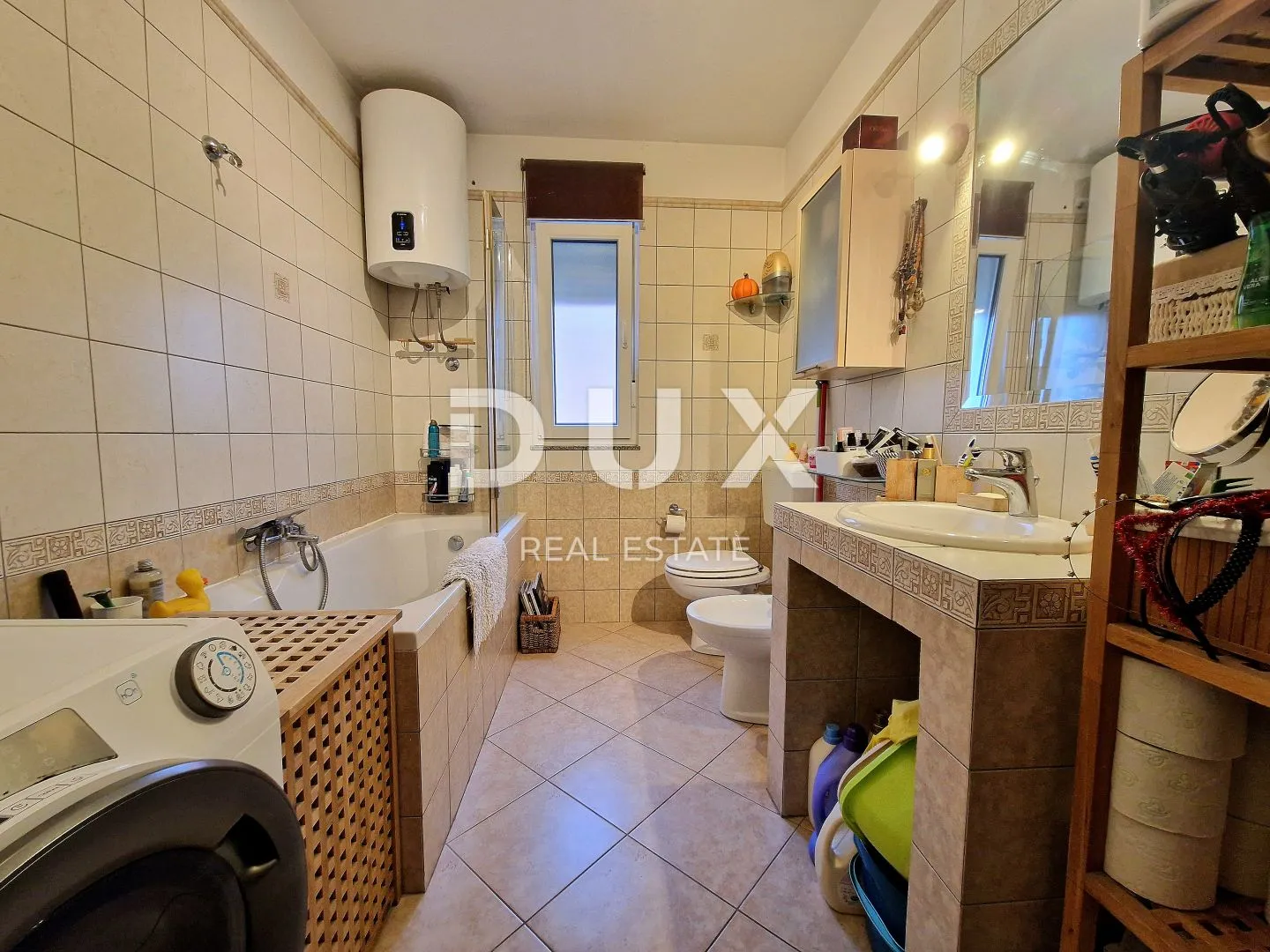 rijeka, srdoči - dvoetažni 4s+db, 145m2 - slika 11