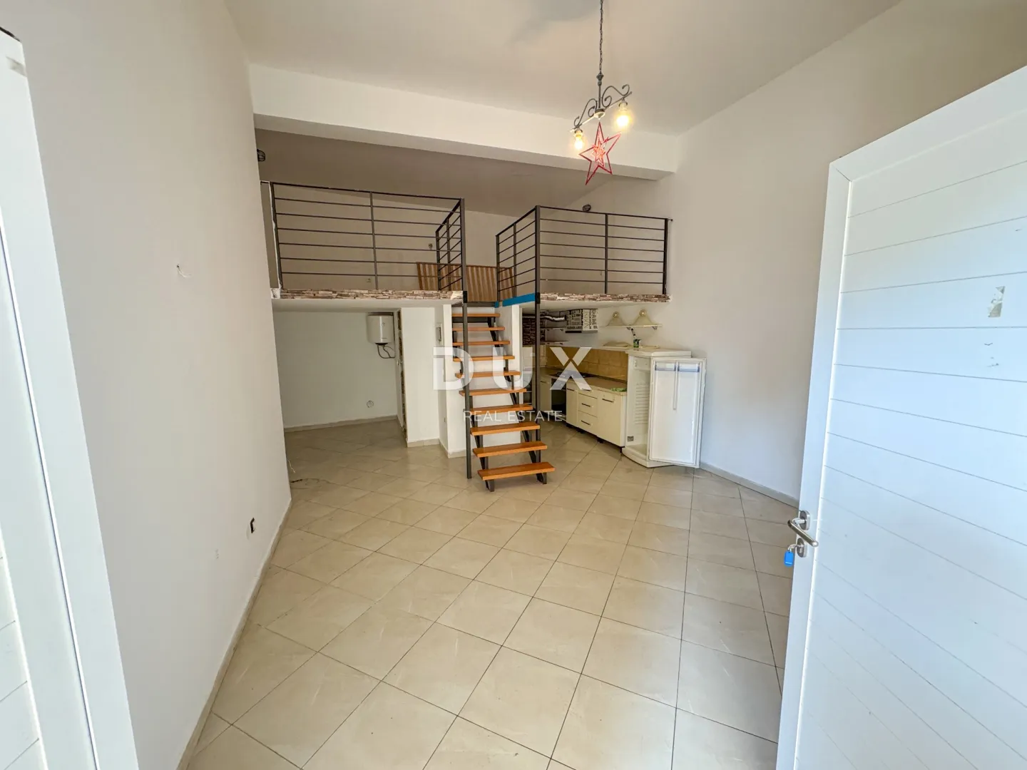 labin, centar, poslovni prostor, 38m2 - slika 2