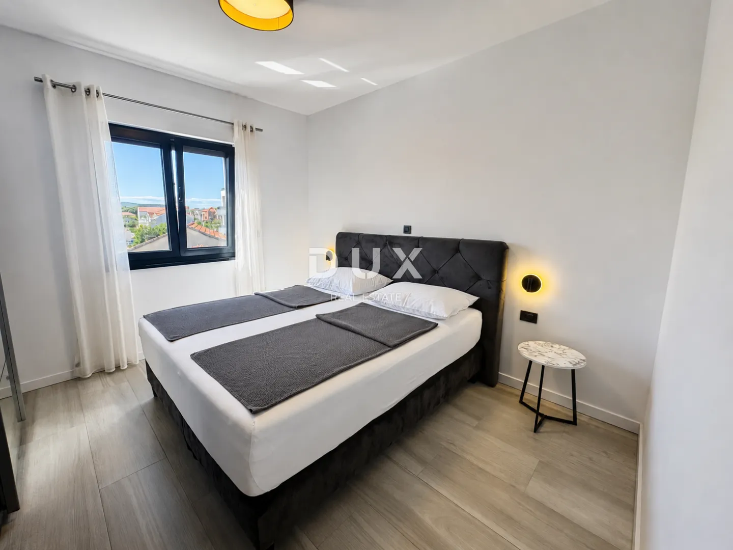 vodice, srima – dvosoban stan s terasom i studio apartman, 50m od mora i plaže - slika 5