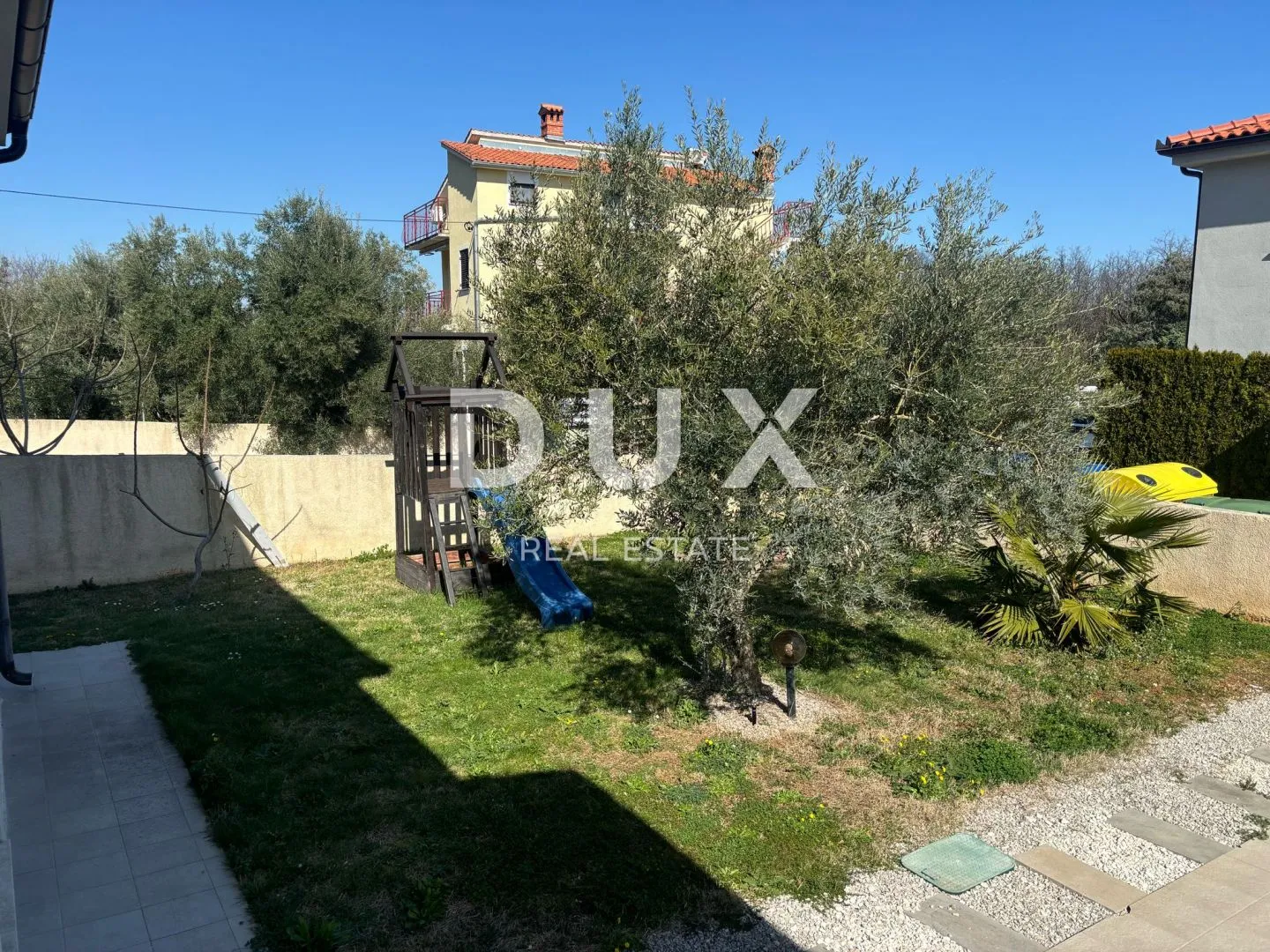 istra, labin - mediteranska kuća s pogledom na more! - slika 31