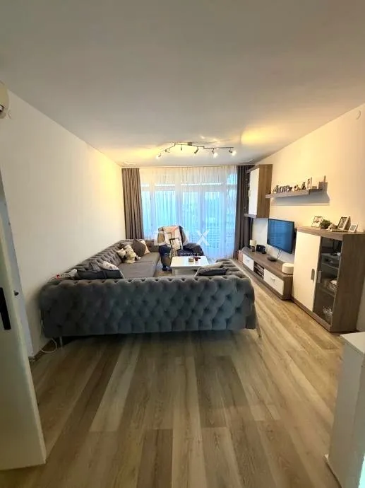 istra, pula - 3s+db stan s 2 terase 83m2 na odličnoj poziciji! - slika 4