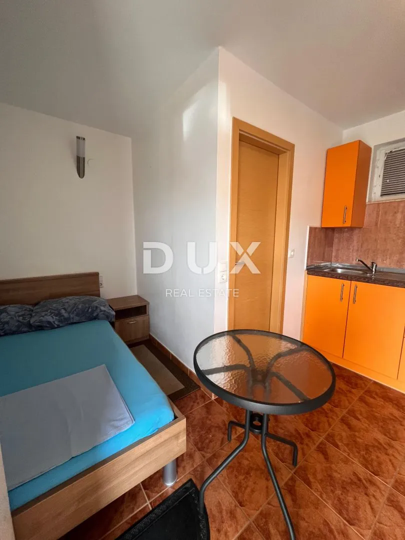šibenik, bilice - kuća s 5 apartmana 100 m od mora - slika 11