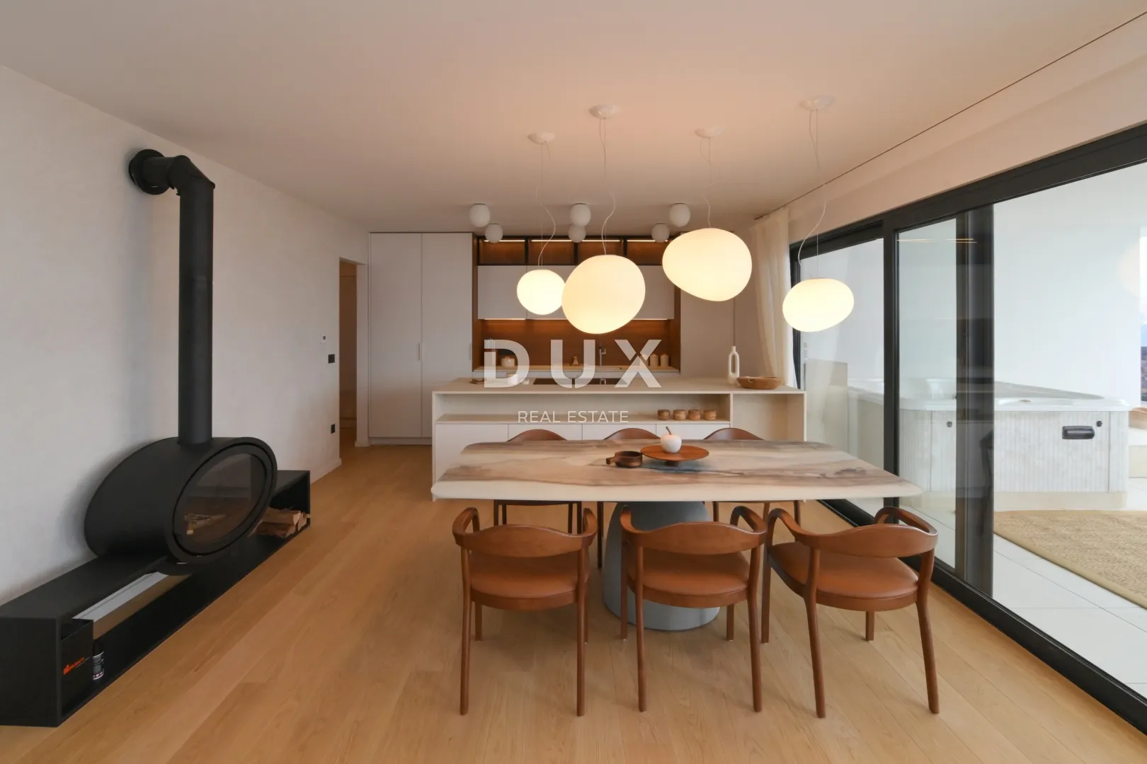 opatija, centar - dizajnerski penthouse s jacuzzijem i pogledom na more - slika 7