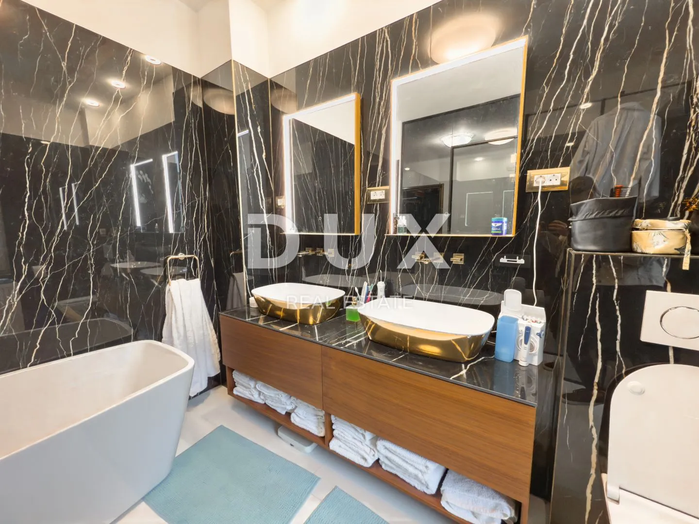 rijeka, centar – elegantni stan na prestižnoj lokaciji - slika 24