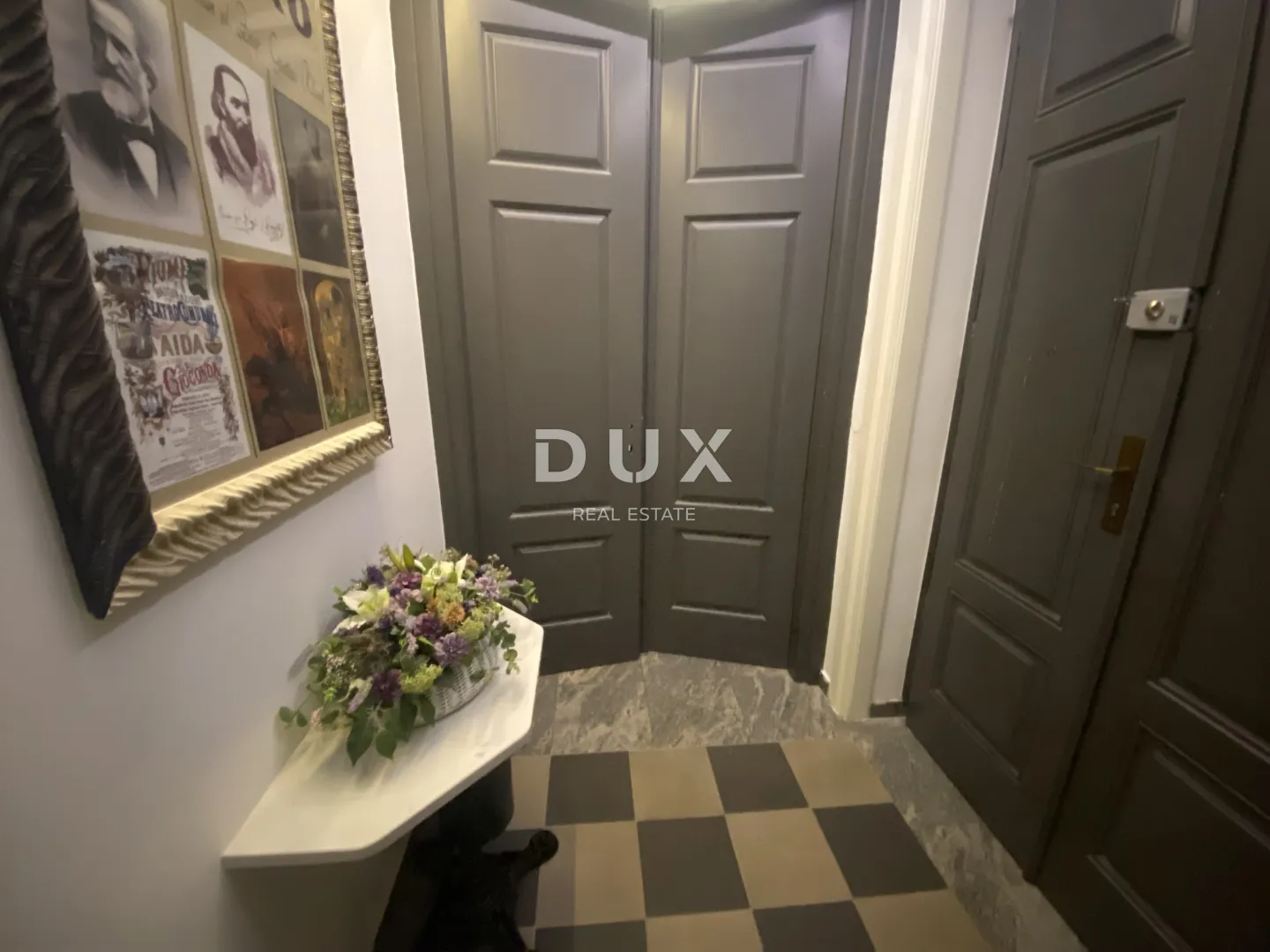 rijeka, centar - stan s dva apartmana - slika 15