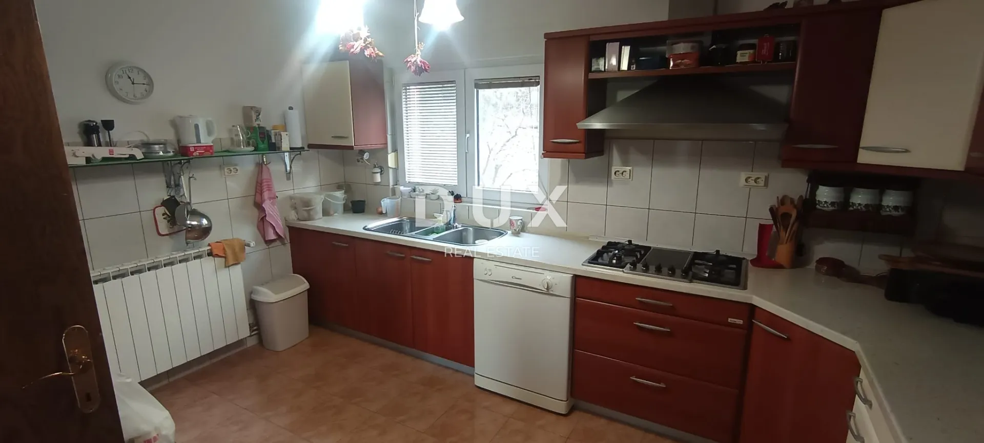zagreb, vrapče - obiteljska kuća na mirnoj lokaciji - slika 5