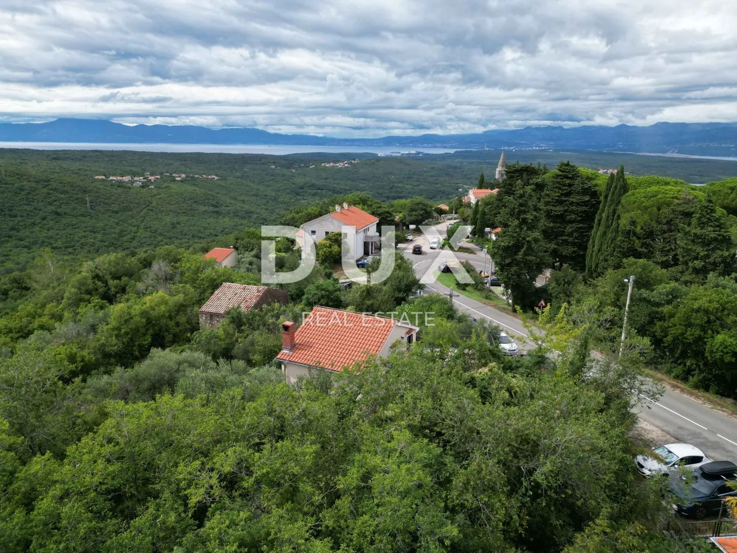 krk, dobrinj - samostojeća kuća 135m2 s pogledom na more + okoliš 150m2 - slika 6