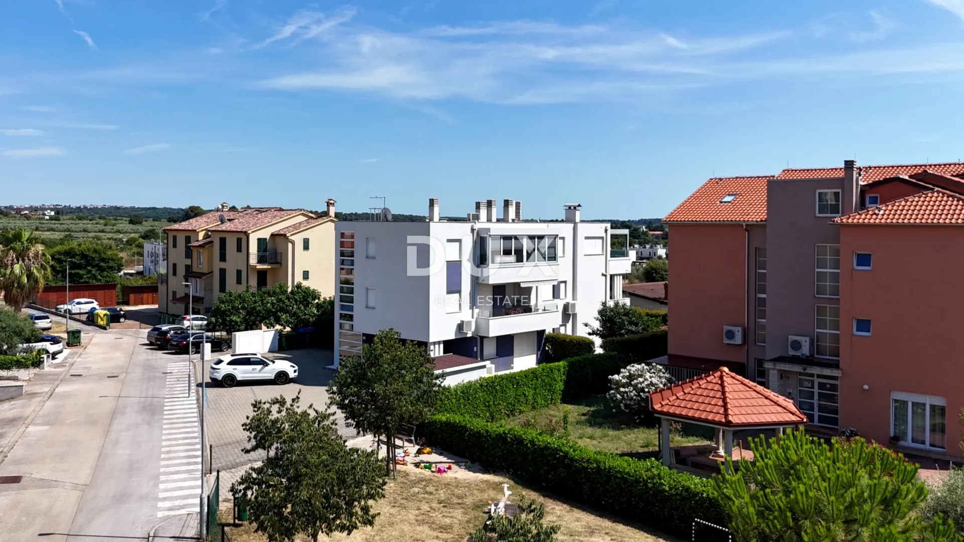 istra, novigrad - luksuzan stan s pogledom na more - slika 18