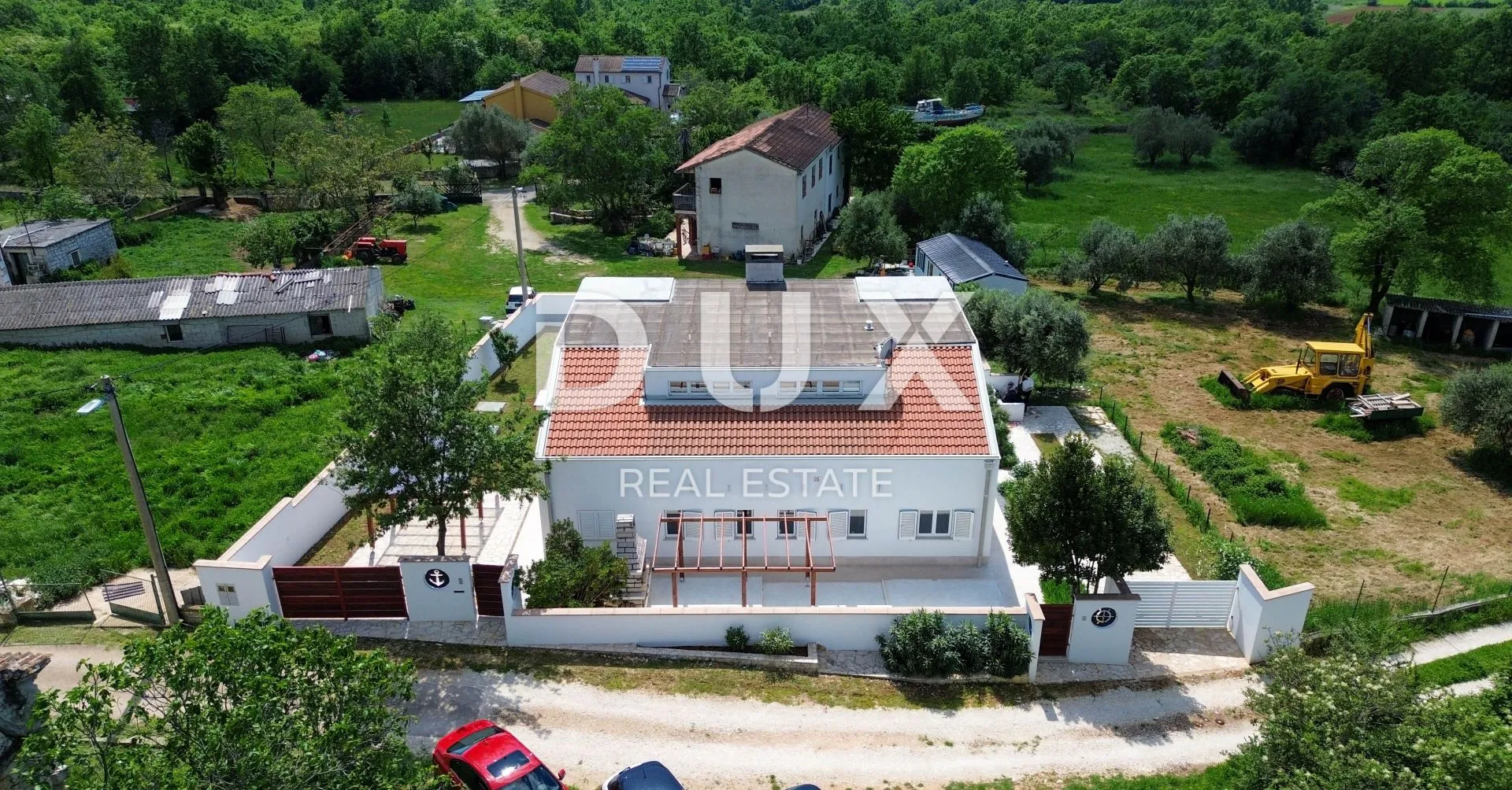 istra, poreč - ekskluzivna dizajnerska obiteljska vila s wellness oazom i grijanim bazenom - slika 7
