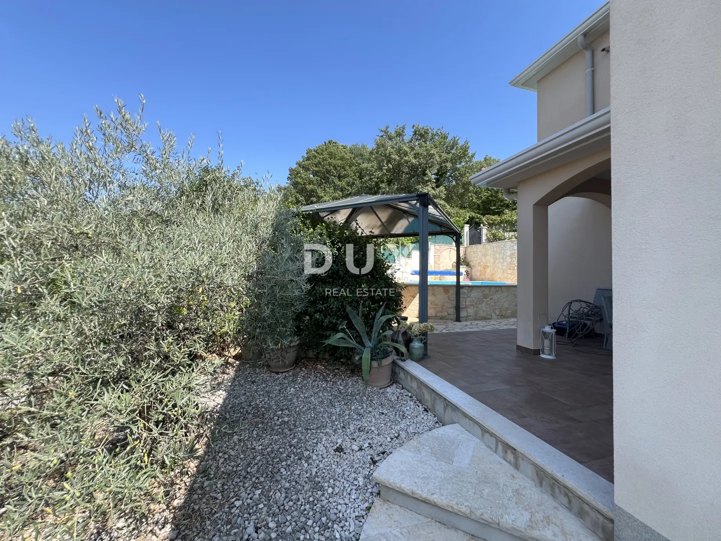 istra, poreč, samostojeća kuća, 180 m2, dva stana, bazen - slika 15