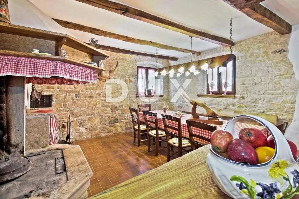 istra, umag, savudrija - kamena samostojeća vila na osami - slika 29