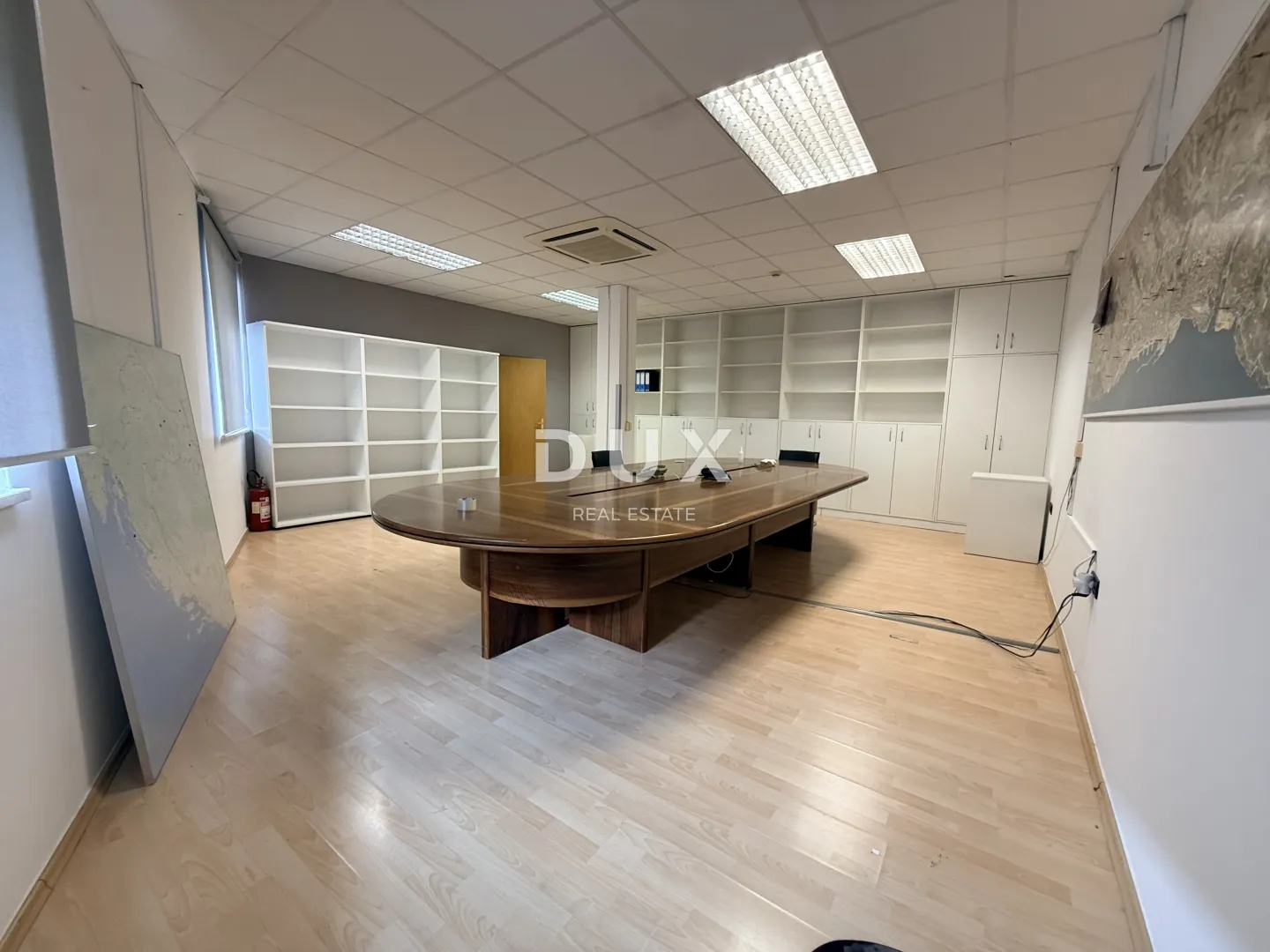 rijeka, širi centar - uredan uredski prostor u poslovnoj zgradi - slika 6