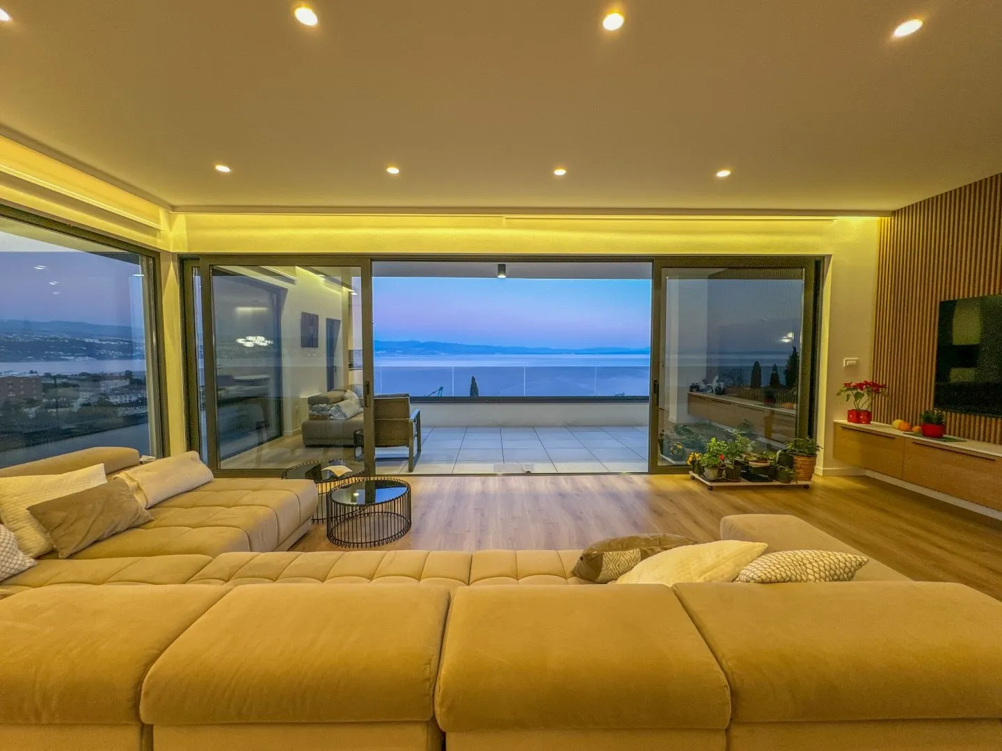 opatija, centar - ekskluzivni penthouse s pogledom, bazenom i garažom - slika 3