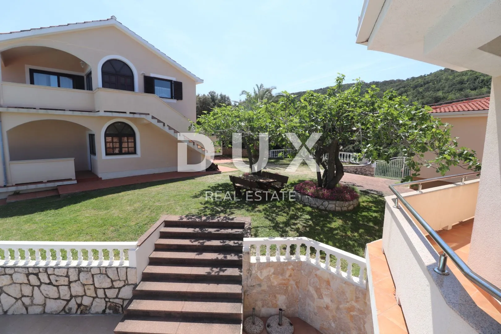 otok rab, supetarska draga - apartmanska kuća na odličnoj lokaciji - slika 29