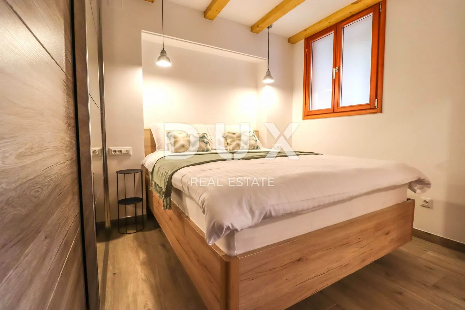 istra, rovinj - uređen apartman u samome centru grada - slika 5