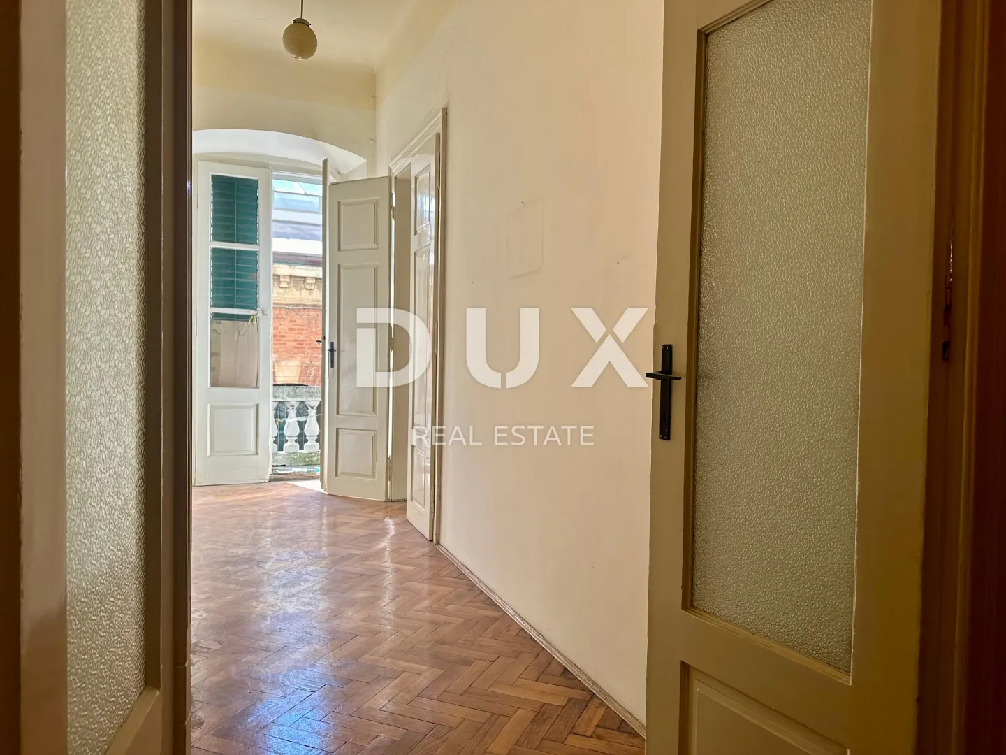 rijeka, centar, 4-sobni stan, 98,50 m2, 2 stambene jedinice - slika 10