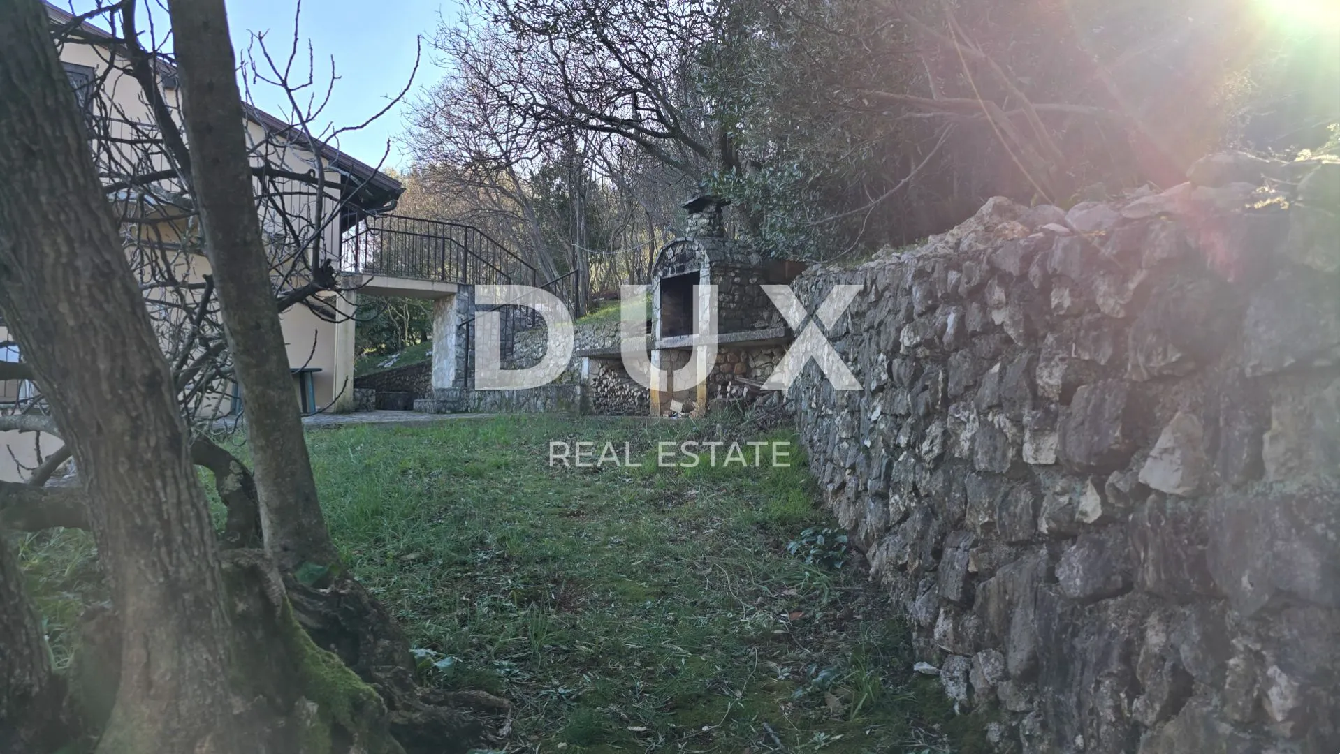 istra, rabac - apartmanska kuća 70 metara od mora - slika 17