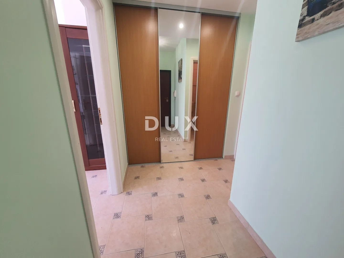 opatija, centar, dvosoban stan, 94m2, pogled, garaža - slika 8