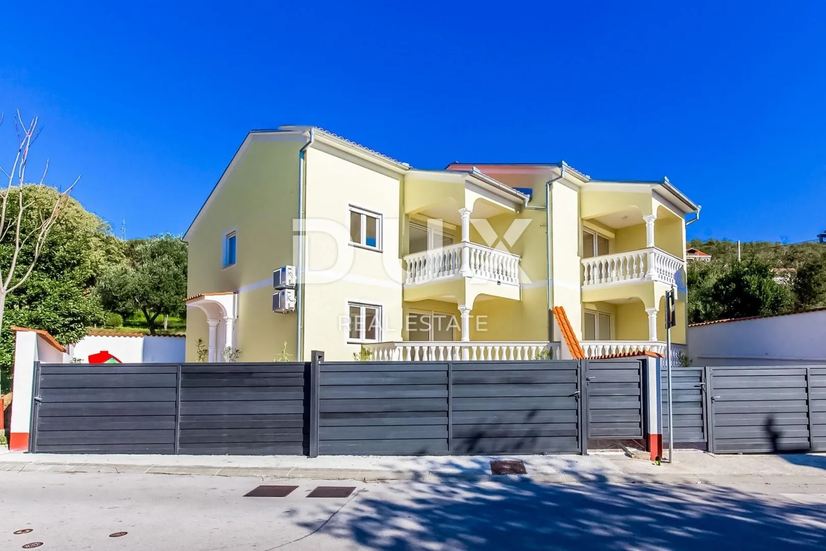crikvenica, dramalj - vila novije gradnje s bazenom! - slika 2