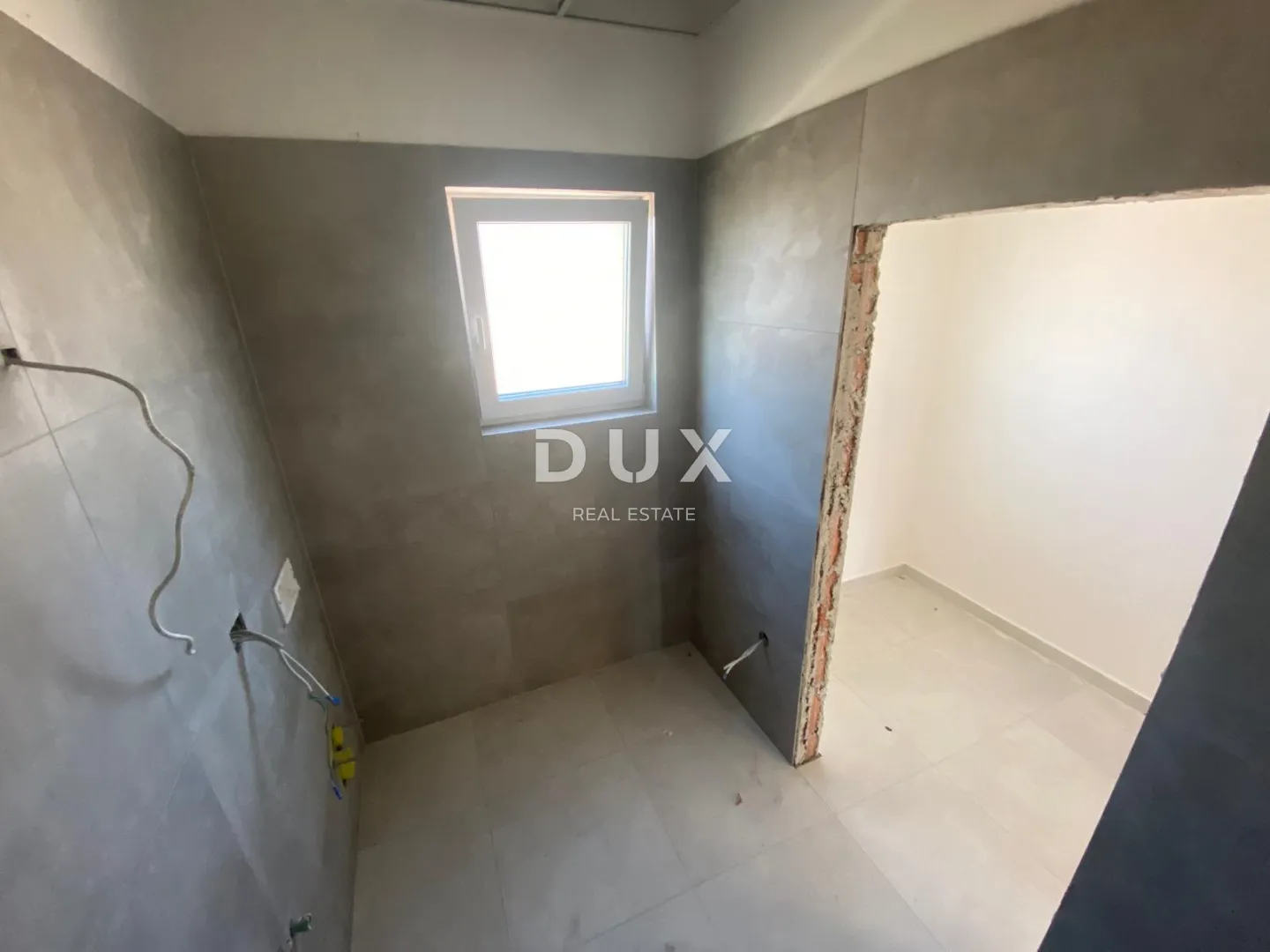 viškovo, strogi centar - poslovni prostor 100 m2 u novogradnji + 6 parkirnih mjesta! prilika! - slika 12