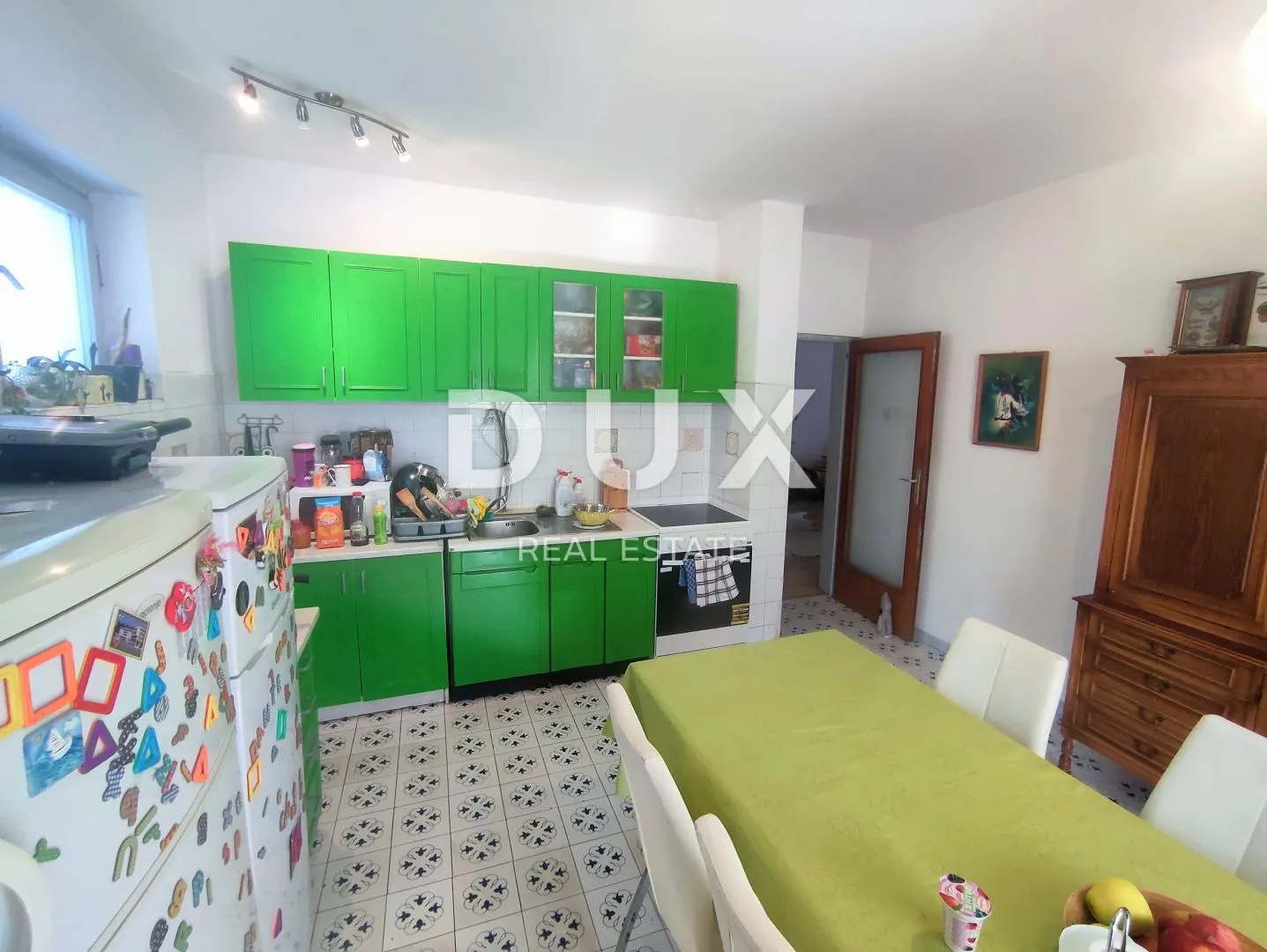 istra, pula - samostojeća kuća na velom vrhu 400m2 - slika 5