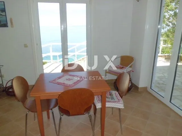 otok krk - ekskluzivna vila sa bazenom - slika 64
