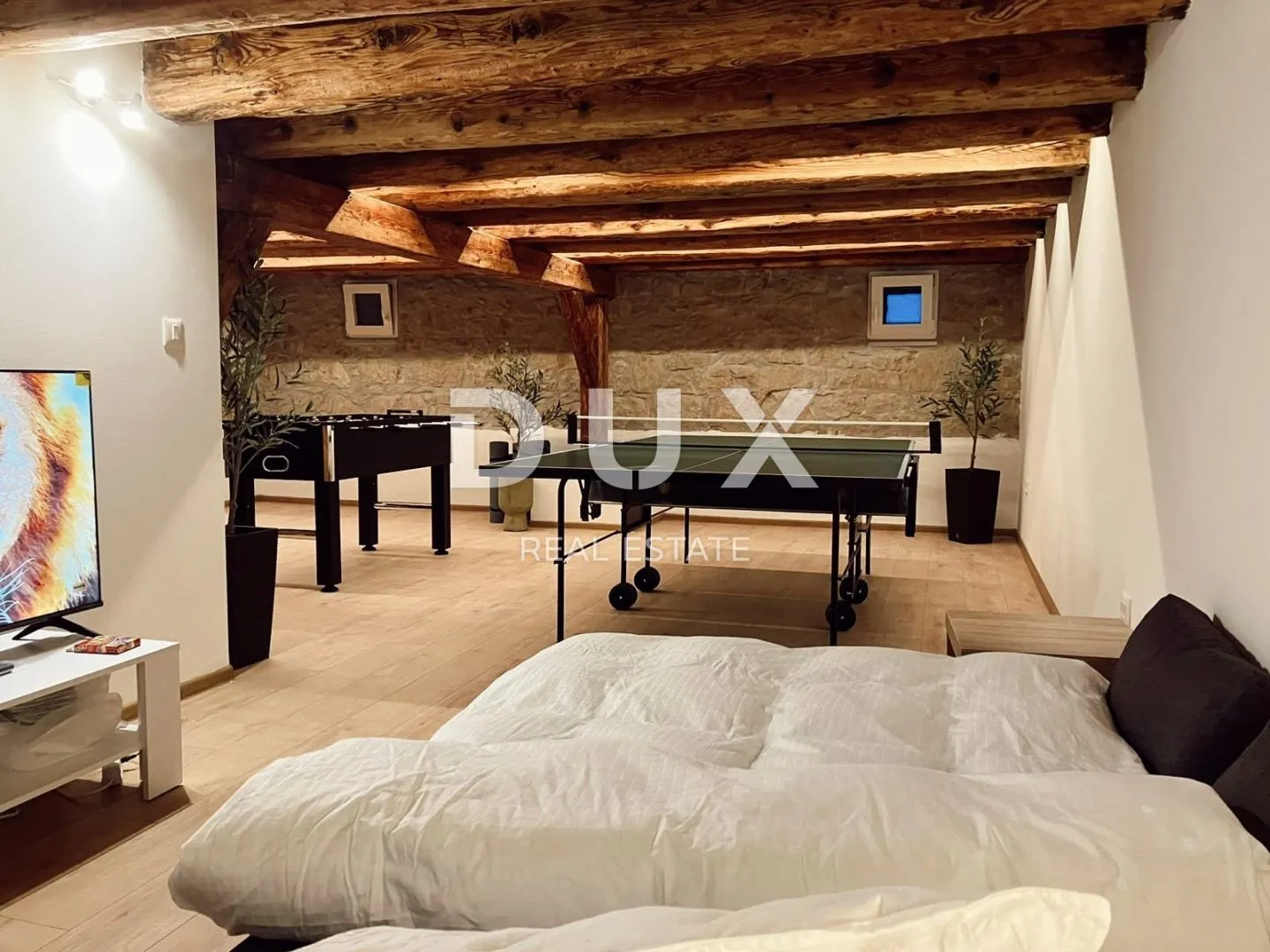 istra, vižinada - prekrasna kamena vila - slika 24