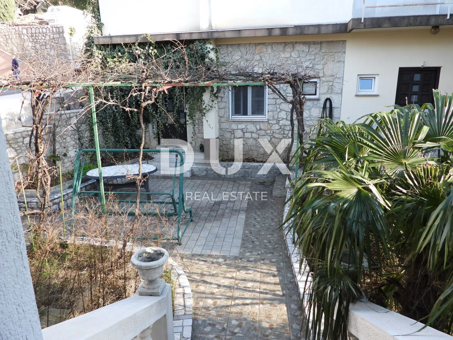 crikvenica - kuća 380 m2 s panoramskim pogledom na more + okoliš 500 m2 - slika 8