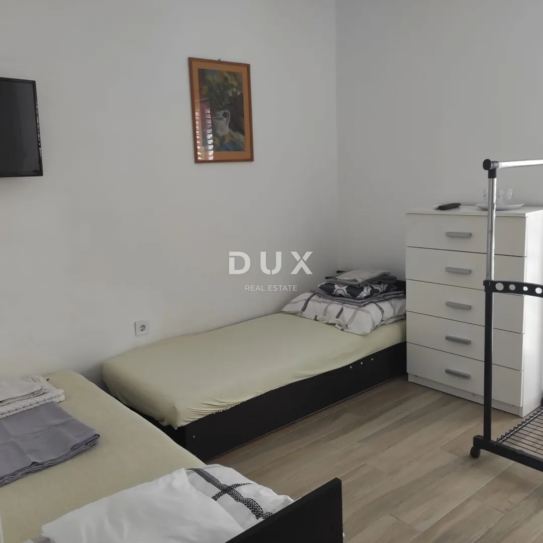 šibenik, pirovac - kuća s grijanim bazenom blizu mora - slika 13