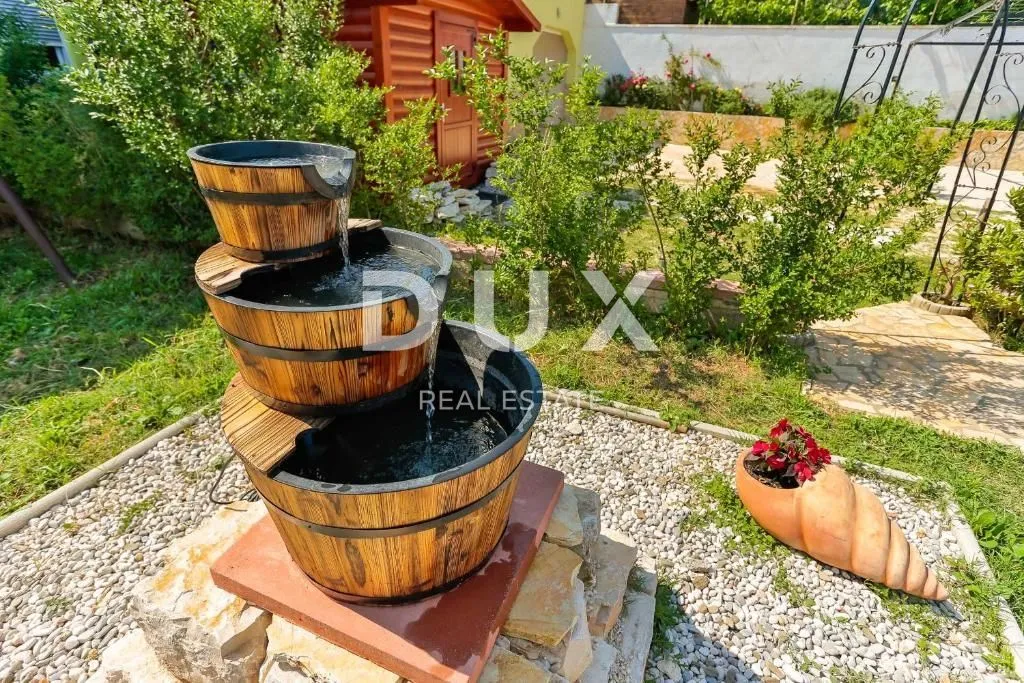 istra, medulin - apartmanska kuća smještena nadomak plaža - slika 22