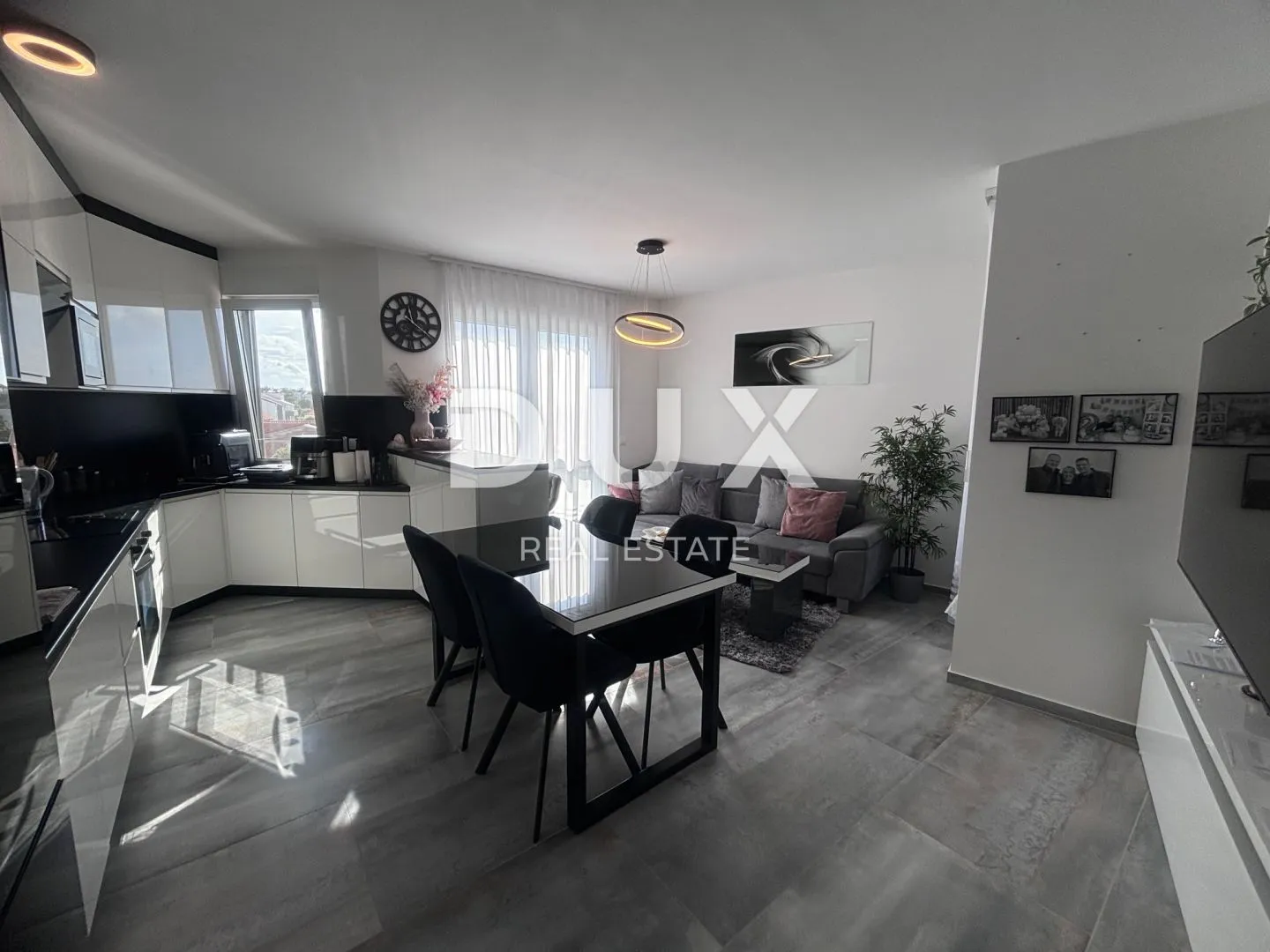 zadar, plovanija - predivan penthouse u novogradnji - slika 4