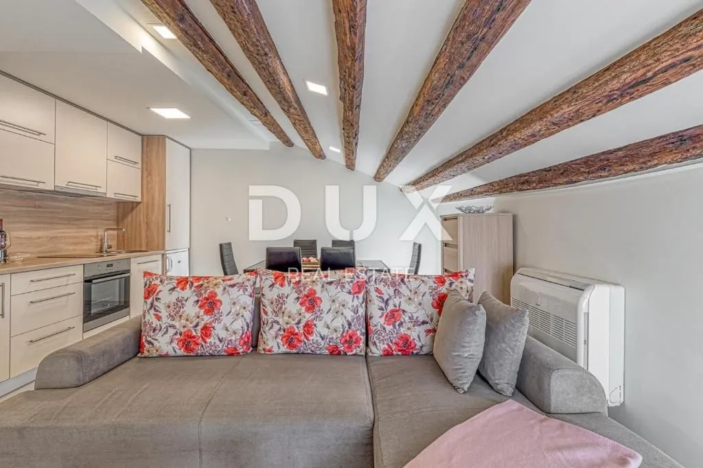 istra,poreč - ekskluzivna prilika, apartman prvi red do mora! - slika 1