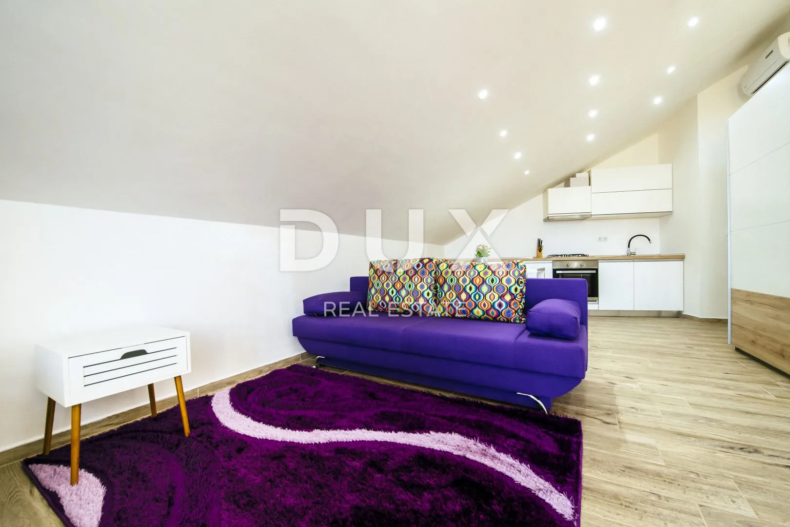 otok pag, košljun - apartman+garsonijera 70m od mora - slika 17