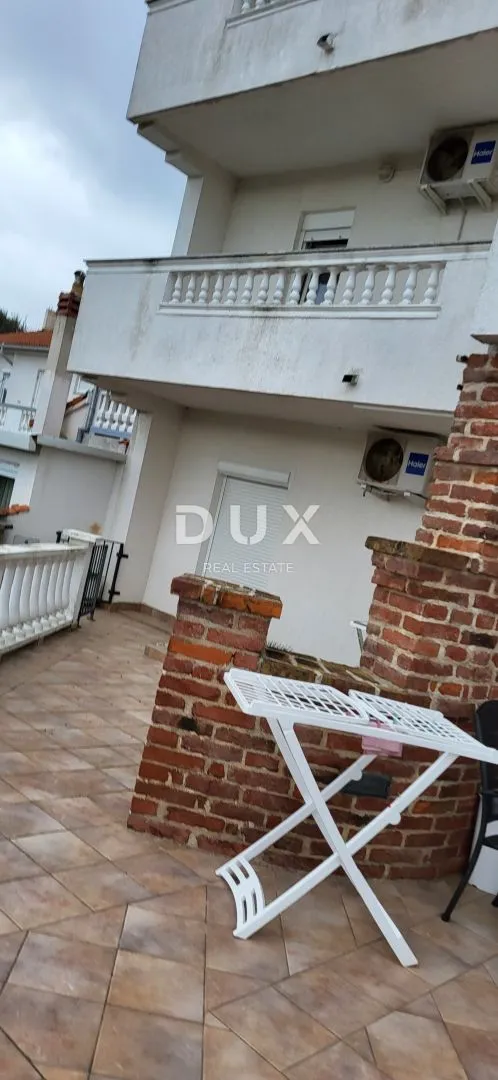 otok rab, kampor - apartmanski stan, potpuno uređen, za investiciju - slika 3